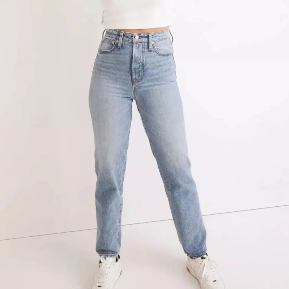 Madewell Curvy Perfect Vintage Straight Jean